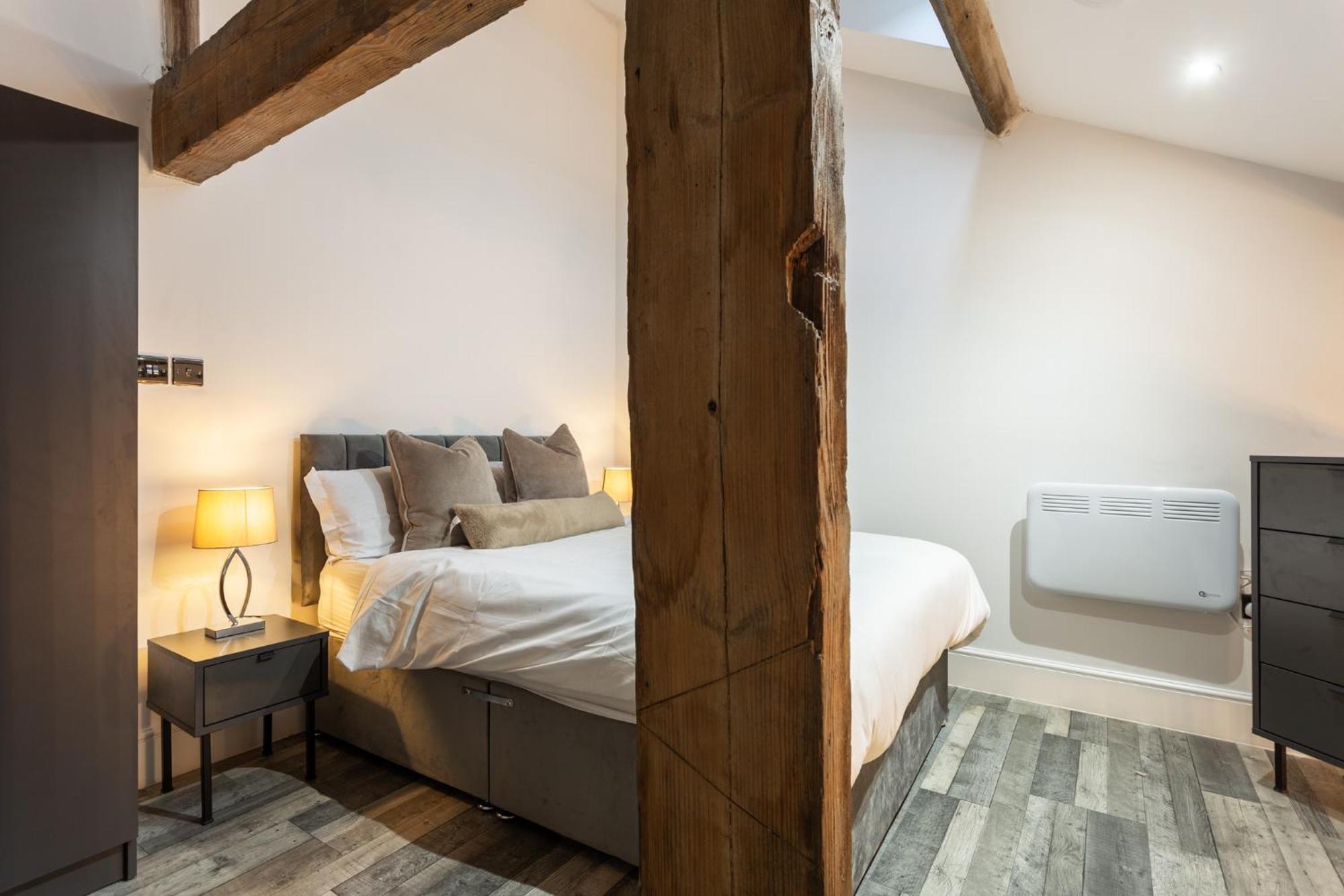 Bradford Luxury Central Apartment Екстер'єр фото