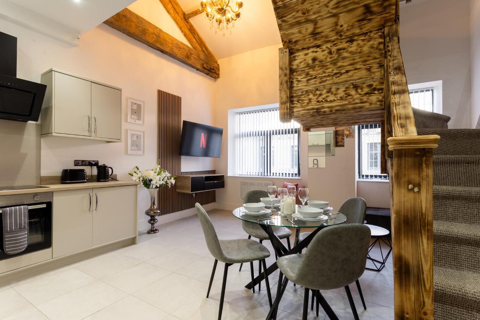 Bradford Luxury Central Apartment Екстер'єр фото